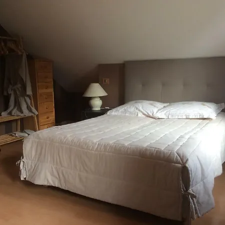 Chez Veronique Et Freddy Bed & Breakfast